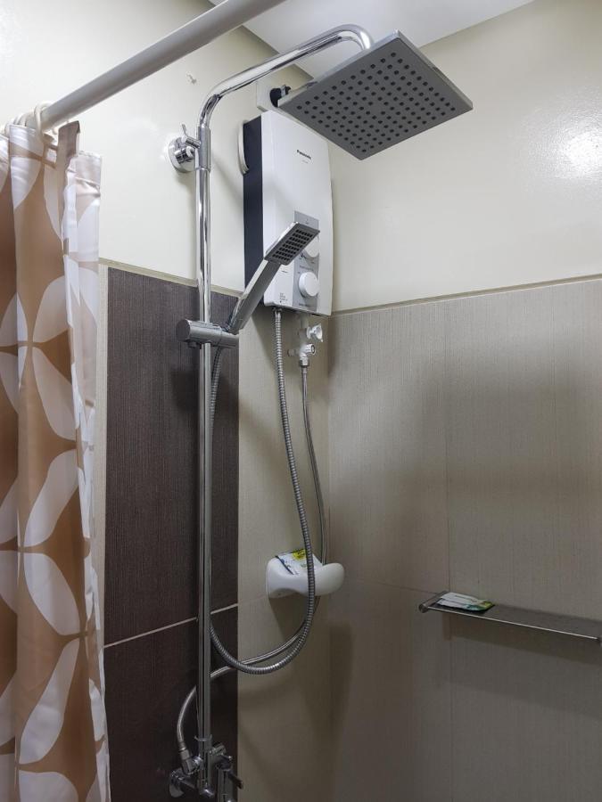 Breeze Residences By Cs Luxe Manila Exterior photo