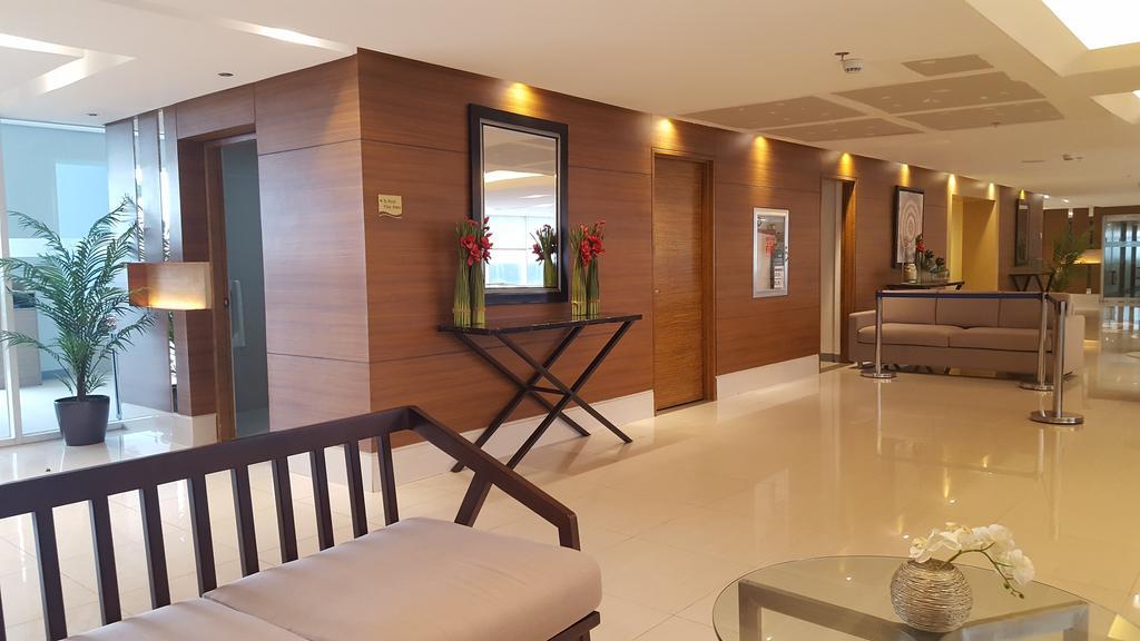Breeze Residences By Cs Luxe Manila Exterior photo